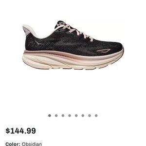 Women’s Hoka Clifton 9 size 9.5